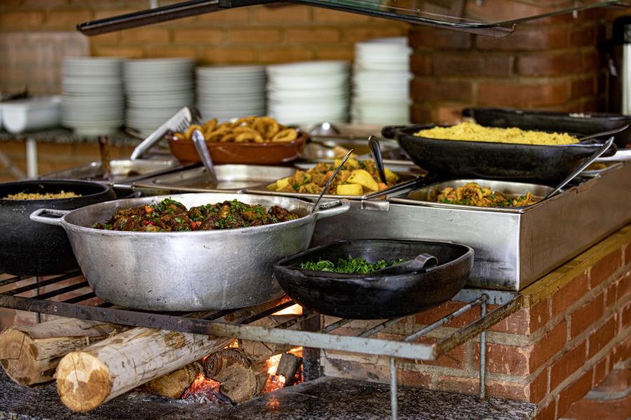 RESTAURANTE LM CACHOEIRA