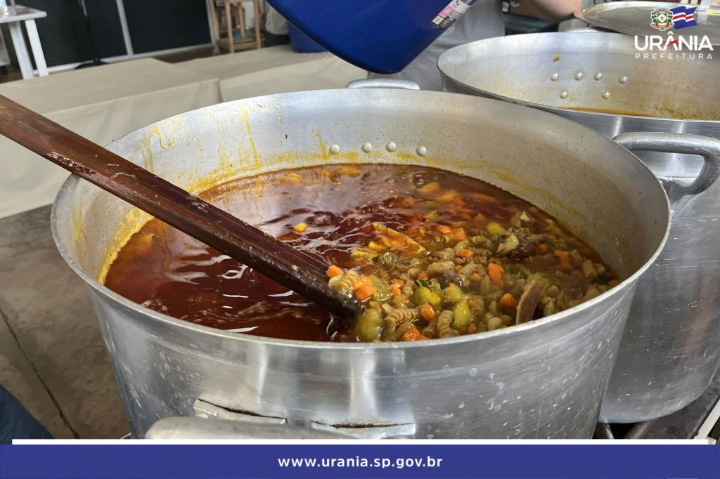 SOLIDARIEDADE QUE AQUECE CORAÇÕES EM URÂNIA