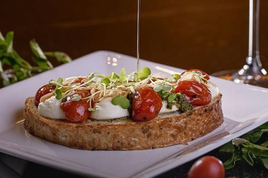 Q ! Emporium – Mercearia, Restaurante & Café