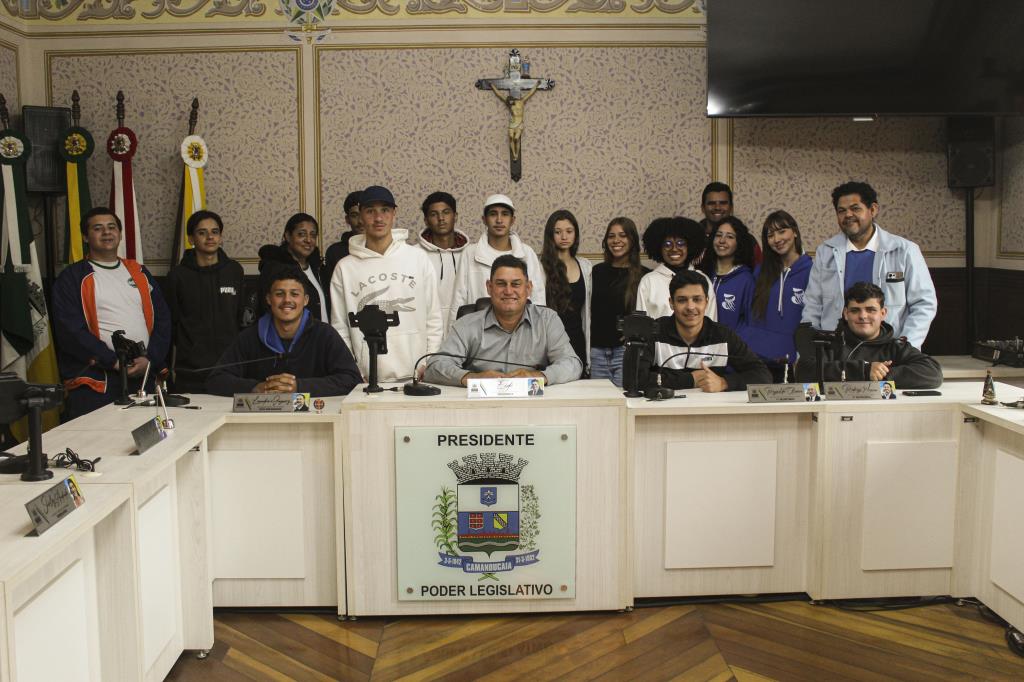 🏛️ Educação, cidadania e história: a Casa do Povo de portas abertas para o futuro dos nossos jovens!