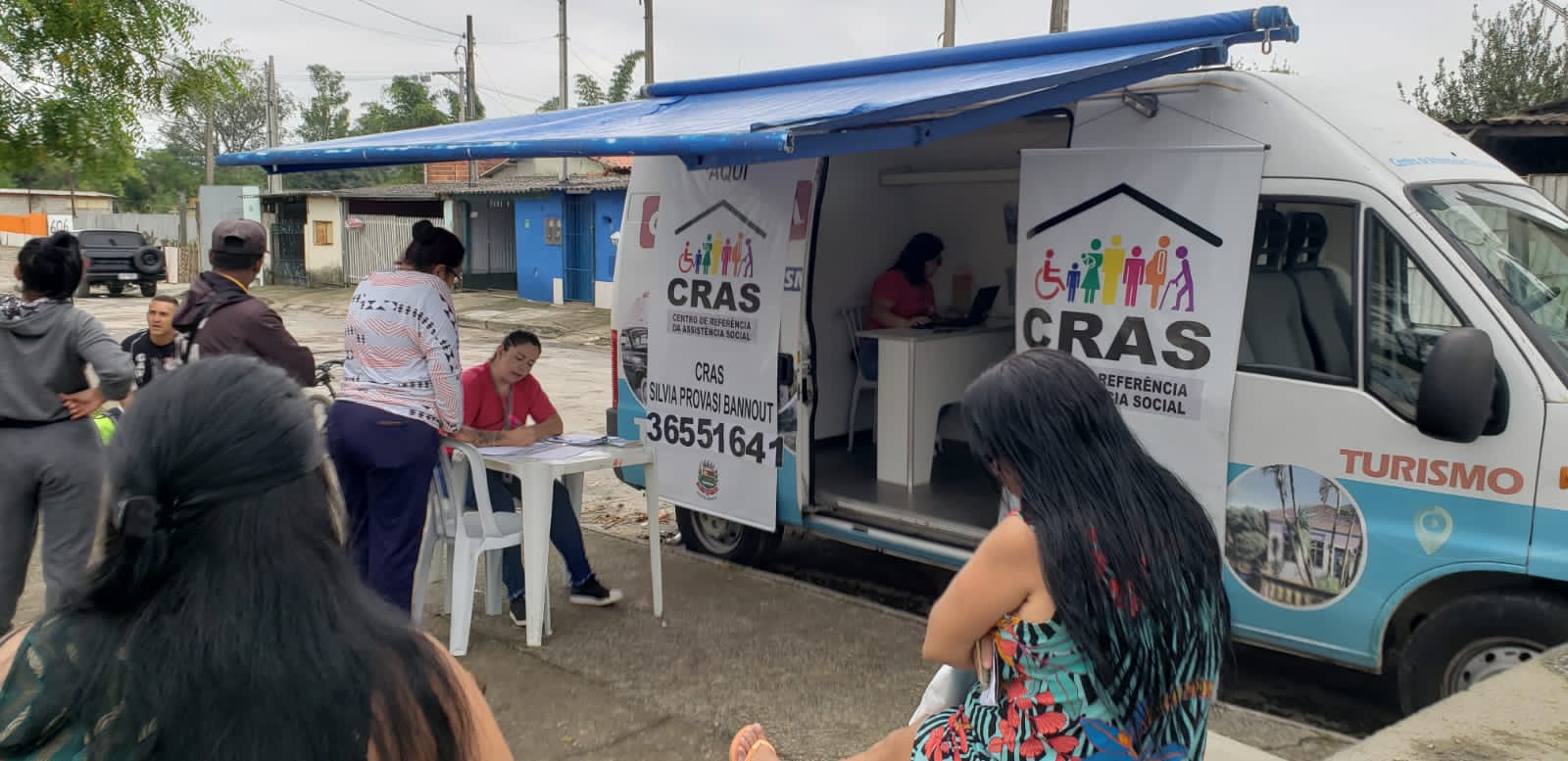 CRAS realiza a ação “O CRAS está aqui” no bairro Santa Luzia