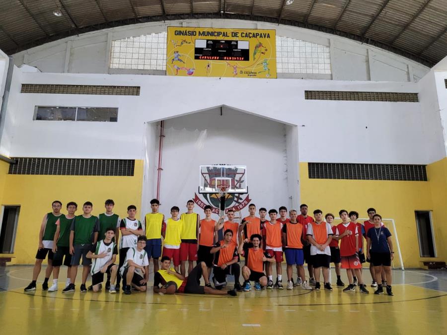 Semana do Basquete termina com amistoso e final de torneio master