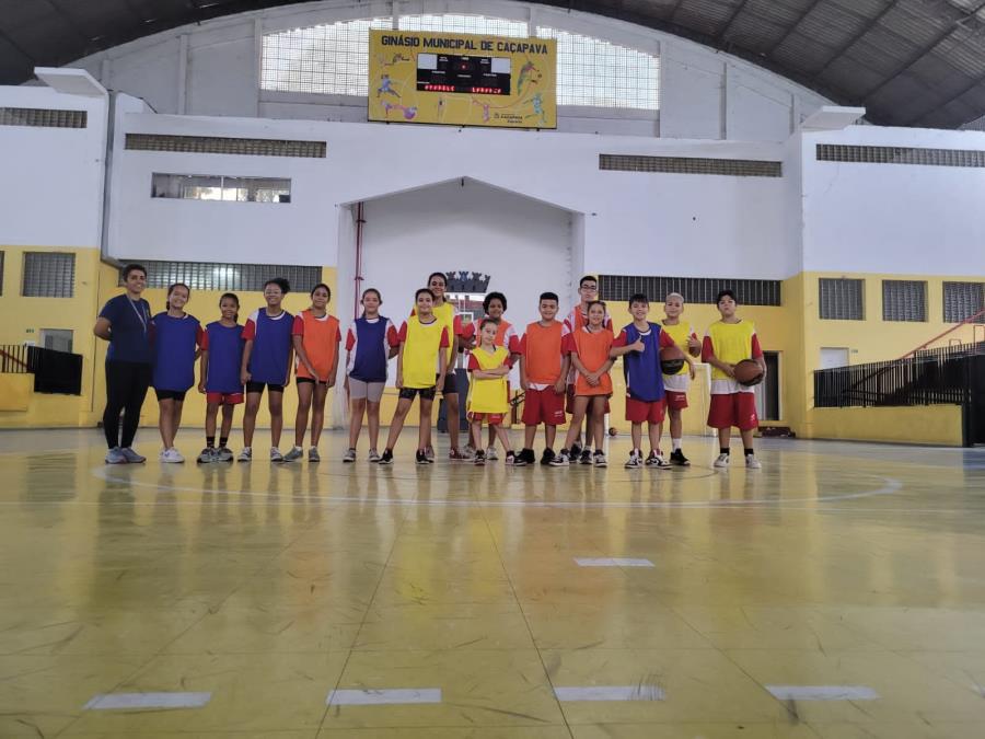 Semana do Basquete termina com amistoso e final de torneio master