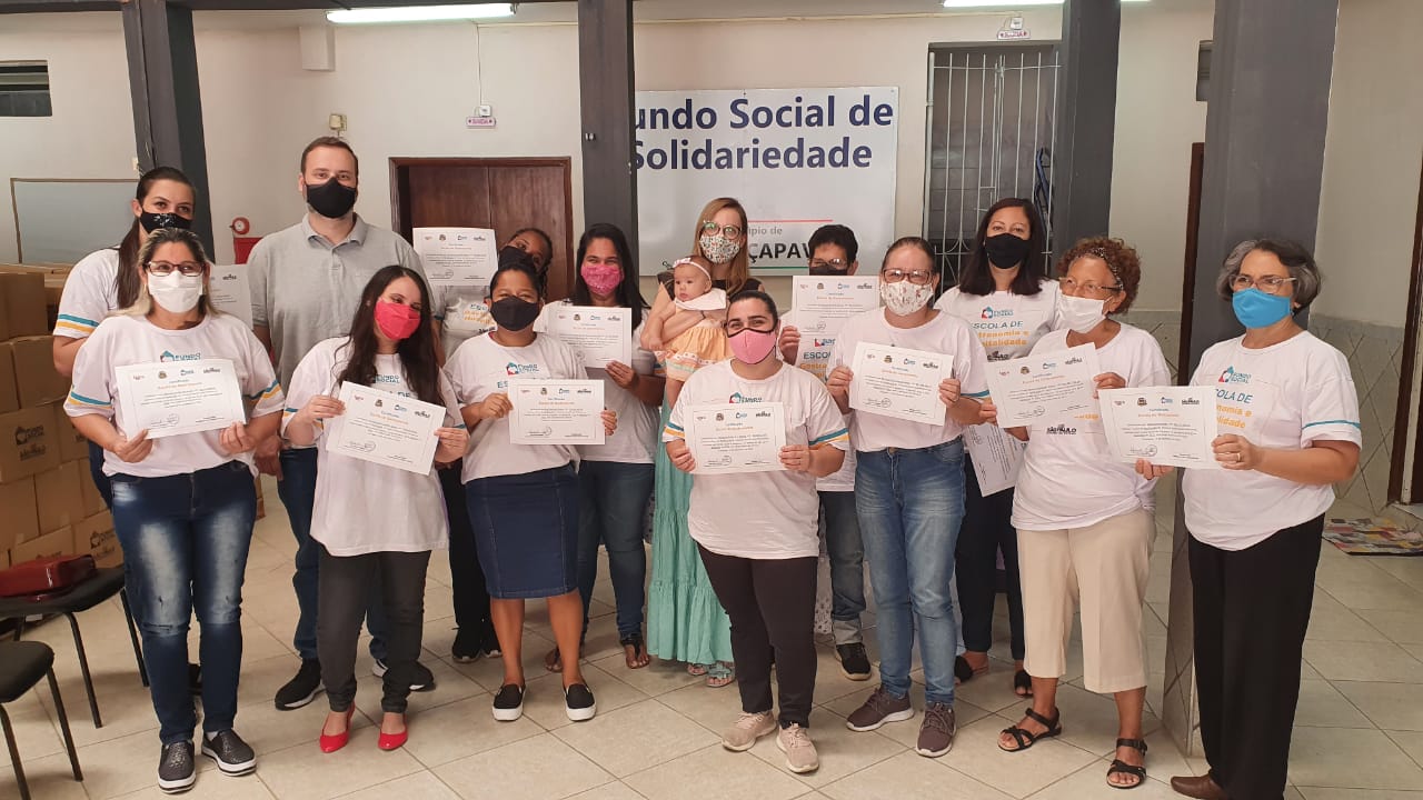 Fundo Social de Solidariedade de Caçapava certifica 25 alunos do curso de padaria artesanal