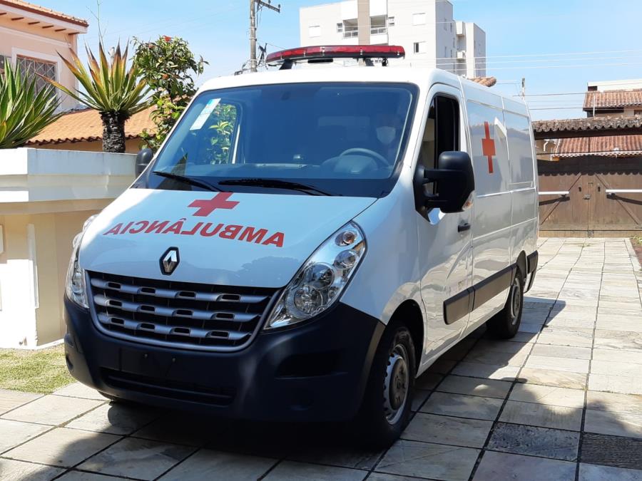  Caçapava adquire nova ambulância para atendimento da Secretaria de Saúde