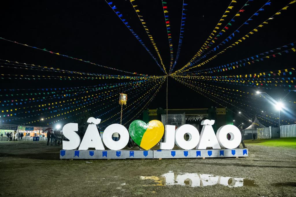 Com entrada gratuita, São João de Caçapava segue até domingo com muitas atrações; Renato Teixeira e a dupla Munhoz e Mariano estão entre as atrações principais