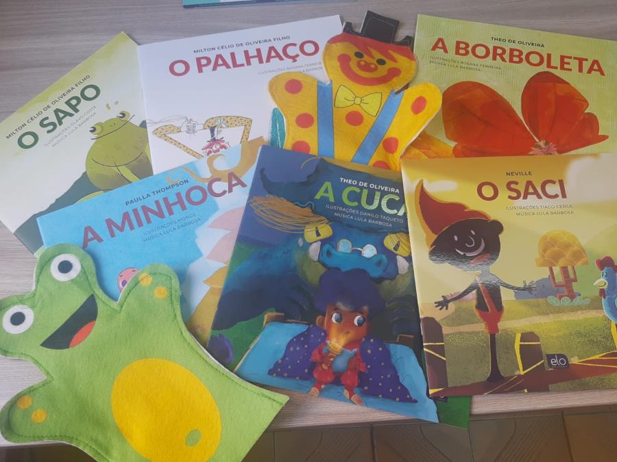 Abertura do Projeto Literário da Educação para alunos das escolas municipais acontece durante desfile de 14 de Abril