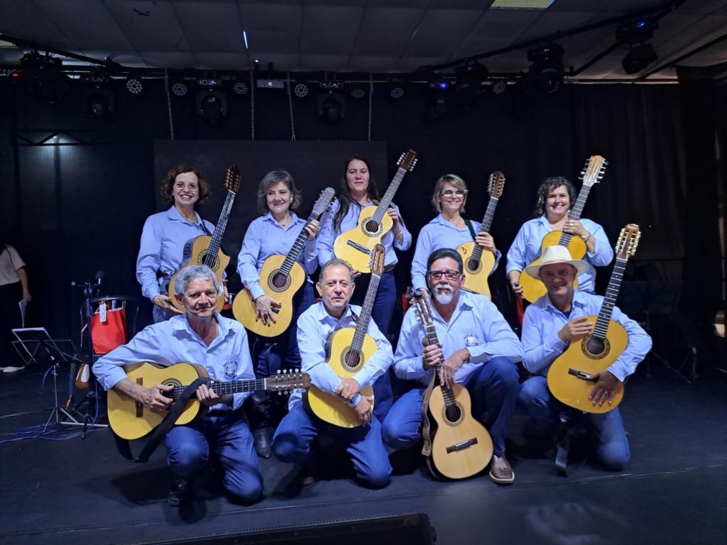 CLÁSSICOS DA MÚSICA DE RAIZ ABREM A PROGRAMAÇÃO DE JUNHO DO “MÚSICA NA PRAÇA”