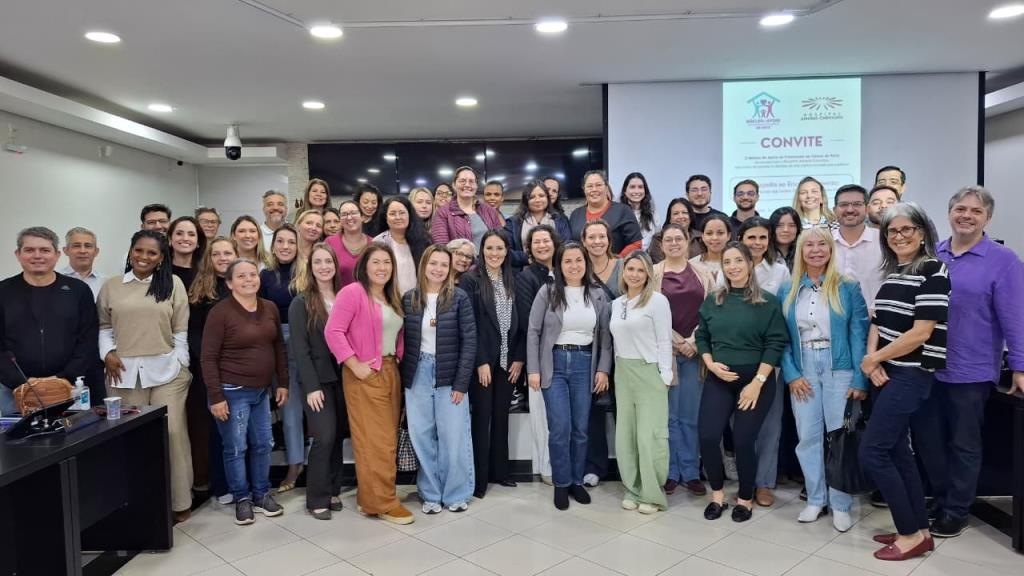 CAPACITAÇÃO REFORÇA O PAPEL DA ODONTOLOGIA NO DIAGNÓSTICO PRECOCE DO CÂNCER DE BOCA