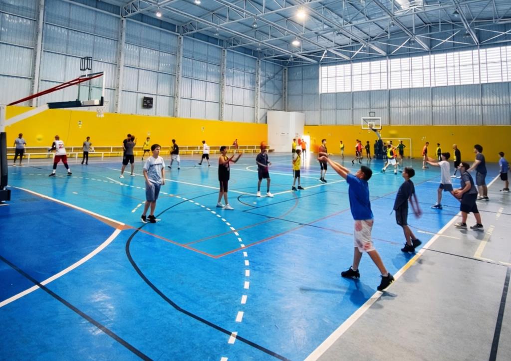 DESTAQUE DO BASQUETE NA LIGA OURO 2026 E ESCOLINHAS REFLETEM A FORÇA DO ESPORTE EM TATUÍ