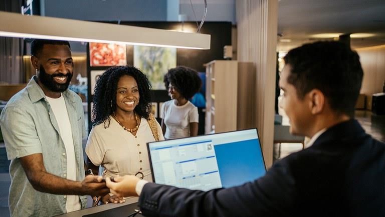 PRAZO PARA ADOÇÃO DA FNRH DIGITAL TERMINA EM 20 DE ABRIL E SETOR HOTELEIRO DEVE SE ADEQUAR