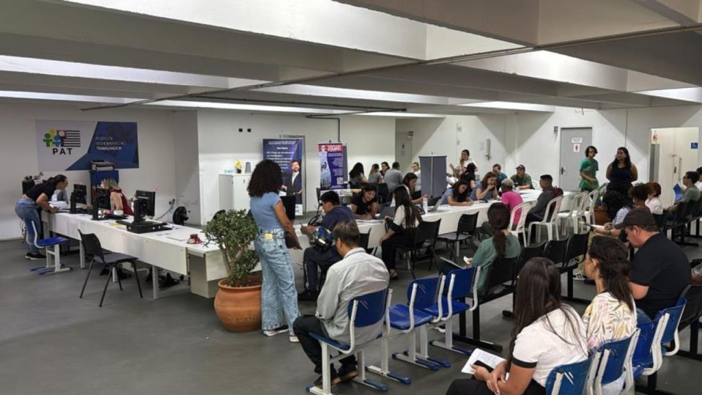 PAT DE TATUÍ PROMOVE PRIMEIRO MUTIRÃO DE EMPREGOS DE 2026 COM 213 OPORTUNIDADES