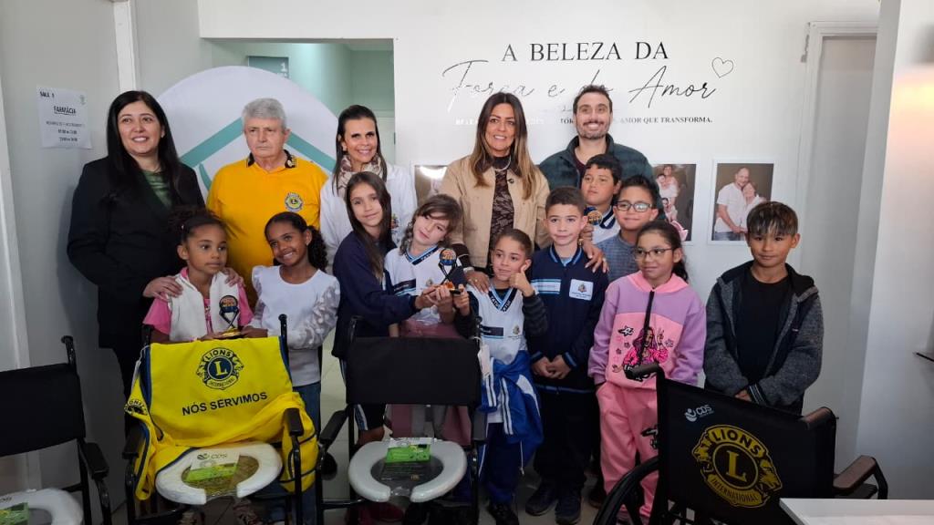 SOLIDARIEDADE E RECICLAGEM GARANTEM CADEIRAS DE RODAS PARA PACIENTES ONCOLÓGICOS DE TATUÍ
