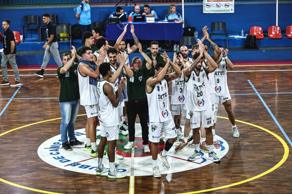 RUMO À FINAL DA LIGA OURO GRUPO BT/CLUBE DE CAMPO DE TATUÍ ABRE SEMIFINAL FORA E DECIDE EM CASA COM O APOIO DA TORCIDA