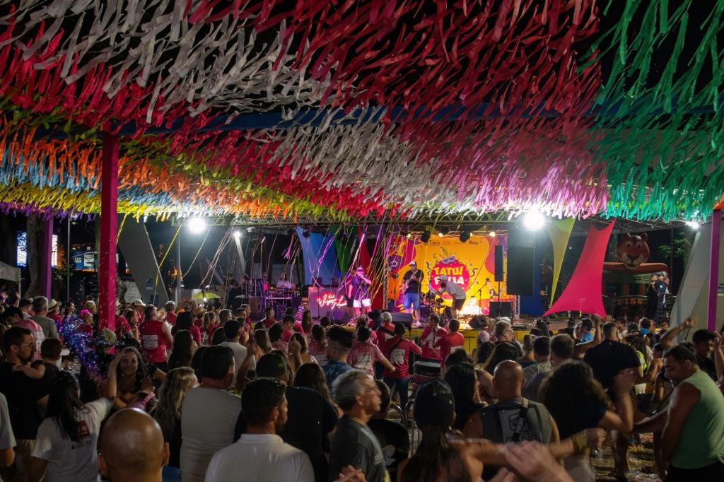 “TATUÍ FOLIA - CARNAVAL 2026” REÚNE 5.800 PESSOAS E CONSOLIDA PRAÇA DA MATRIZ COMO PALCO DA CELEBRAÇÃO POPULAR SEGURA E INCLUSIVA