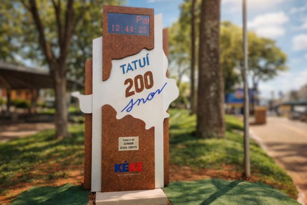 TOTEM “200 DIAS PARA OS 200 ANOS” É INAUGURADO NA PRAÇA DA MATRIZ E MARCA INÍCIO OFICIAL DAS COMEMORAÇÕES DO BICENTENÁRIO DE TATUÍ