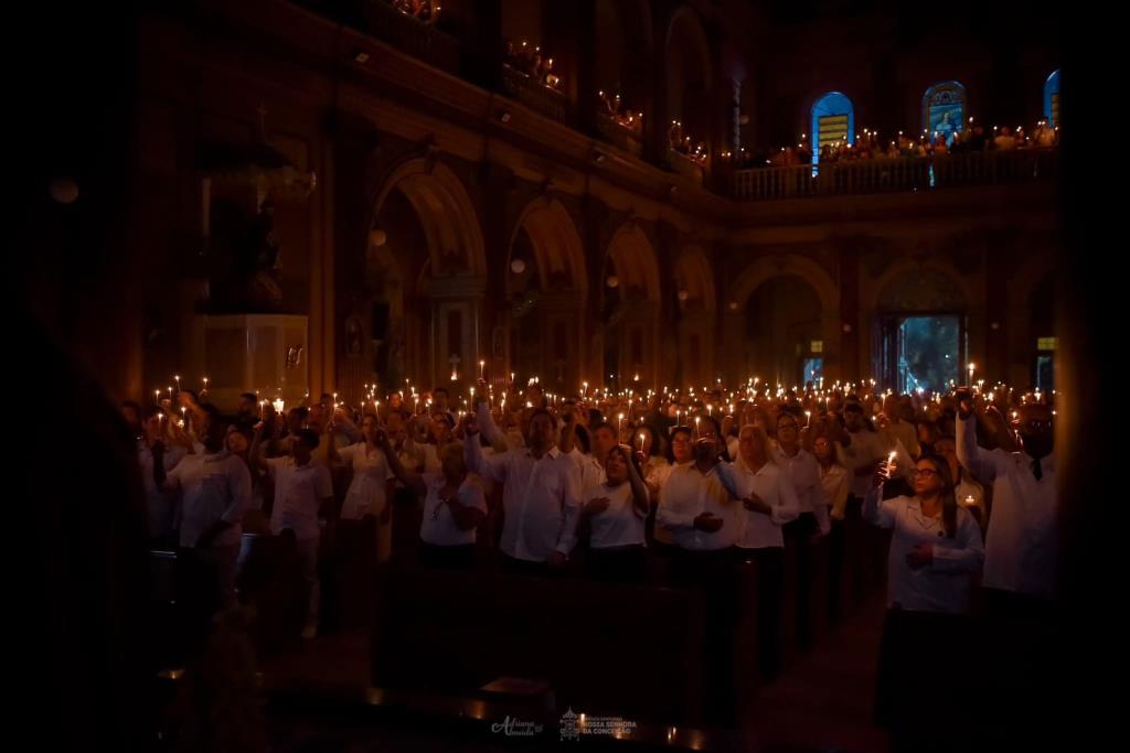 ENTRE LUZES, PROCISSÕES E SILÊNCIOS: SEMANA SANTA DA BASÍLICA NOSSA SENHORA DA CONCEIÇÃO CONVIDA À REFLEXÃO E À VIVÊNCIA DA FÉ