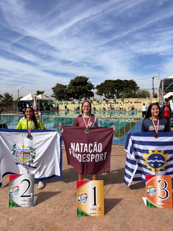 Natação da Fundesport Araraquara conquista vice-campeonato masculino e terceiro lugar feminino nos Jogos Abertos da Juventude