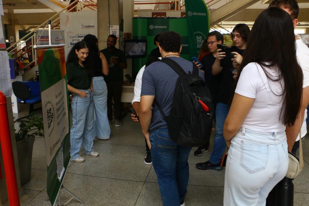 2ª Feira da Empregabilidade conecta vagas, tecnologia e preparação profissional em Araraquara