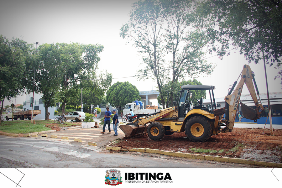 Obras: praça em frente ao cemitério começa a ser revitalizada, em Ibitinga