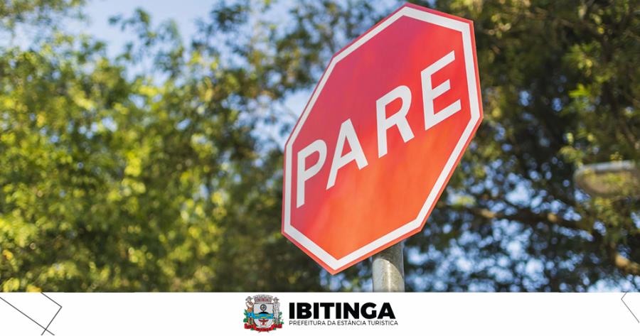 Prefeitura colocará 185 novas placas de sinalização de trânsito