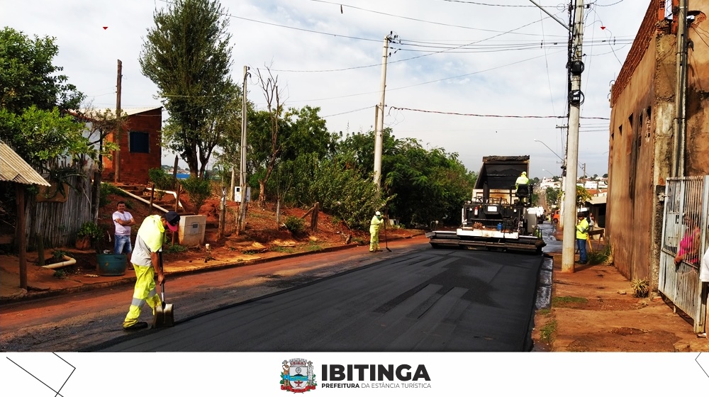 Avenida principal da Vila dos Bancários é recapeada pelo poder público