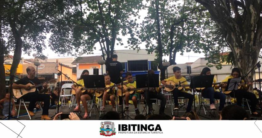 Projeto Guri se apresentou na Praça Rui Barbosa