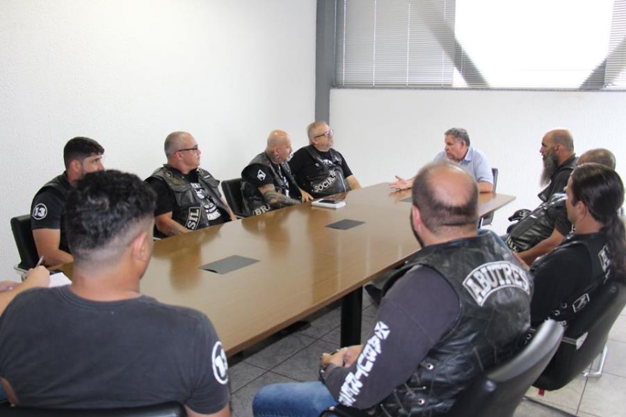 Prefeitura discute preparativos para encontro de motociclistas