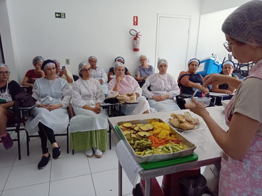 PROGRAMA COZINHALIMENTO FAZ SUCESSO EM ELIAS FAUSTO