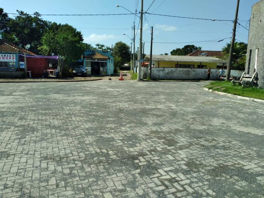 Vila de Pedrinhas ainda mais bonita com piso intertravado na área central