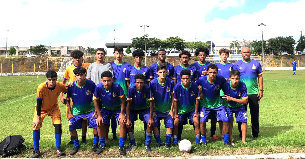 Equipe da Escola Municipal de Futebol da Ilha enfrenta Sete Barras na  quinta 11/05 pela semifinal dos Jogos da Juventude - Prefeitura de Ilha  Comprida