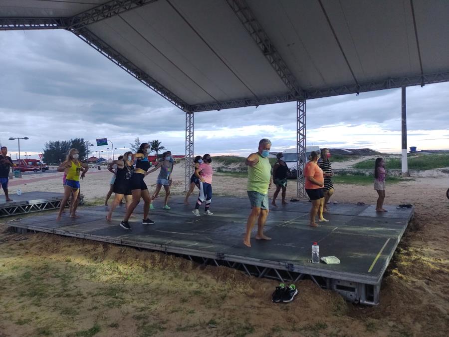 Ilha Verão Esportivo 2022 terá torneios e competições de Surf, Futevôlei,  Beach Soccer, Skate, Supino e Ciclismo - Prefeitura de Ilha Comprida