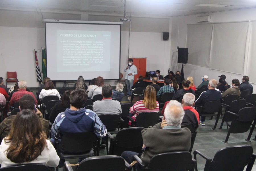 Audiência Pública discutiu regulamentação de imoveis residenciais como meio de hospedagem