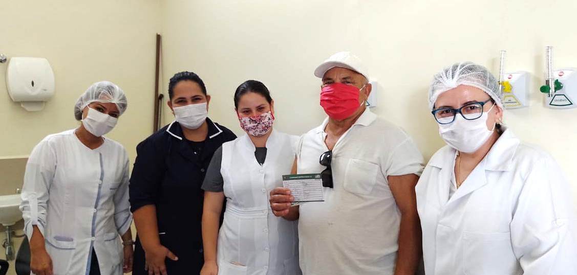 Saúde prossegue com vacinação contra Covid-19 dos idosos na faixa etária 68 anos