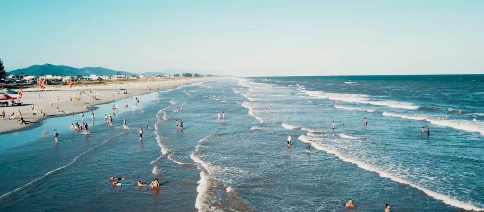 Novo Decreto libera praias e ciclovias para moradores, proprietários de imóveis e familiares de moradores mediante regras preventivas ao Covid-19 