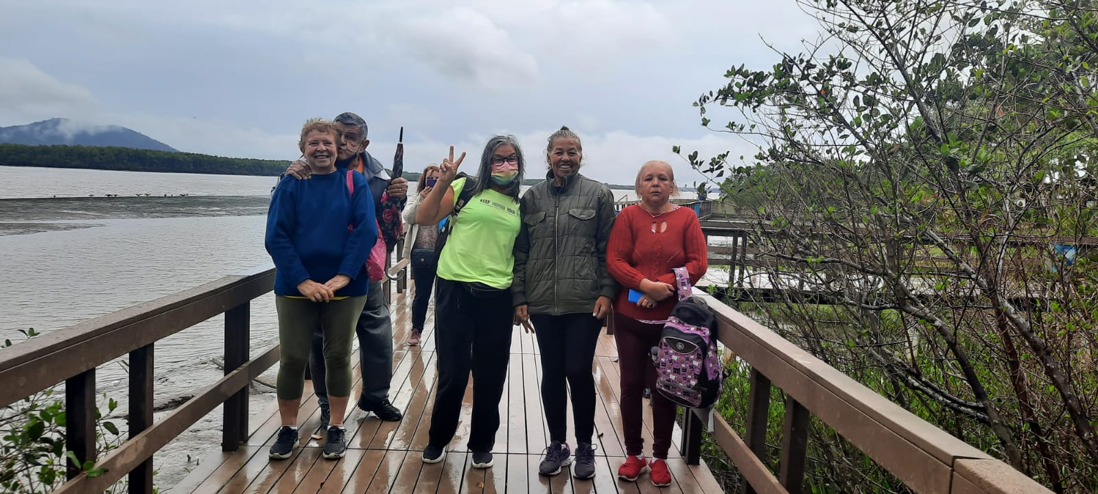Passeio na Vila de Pedrinhas abriu segunda 26/09 a programação da Semana do Idoso na Ilha
