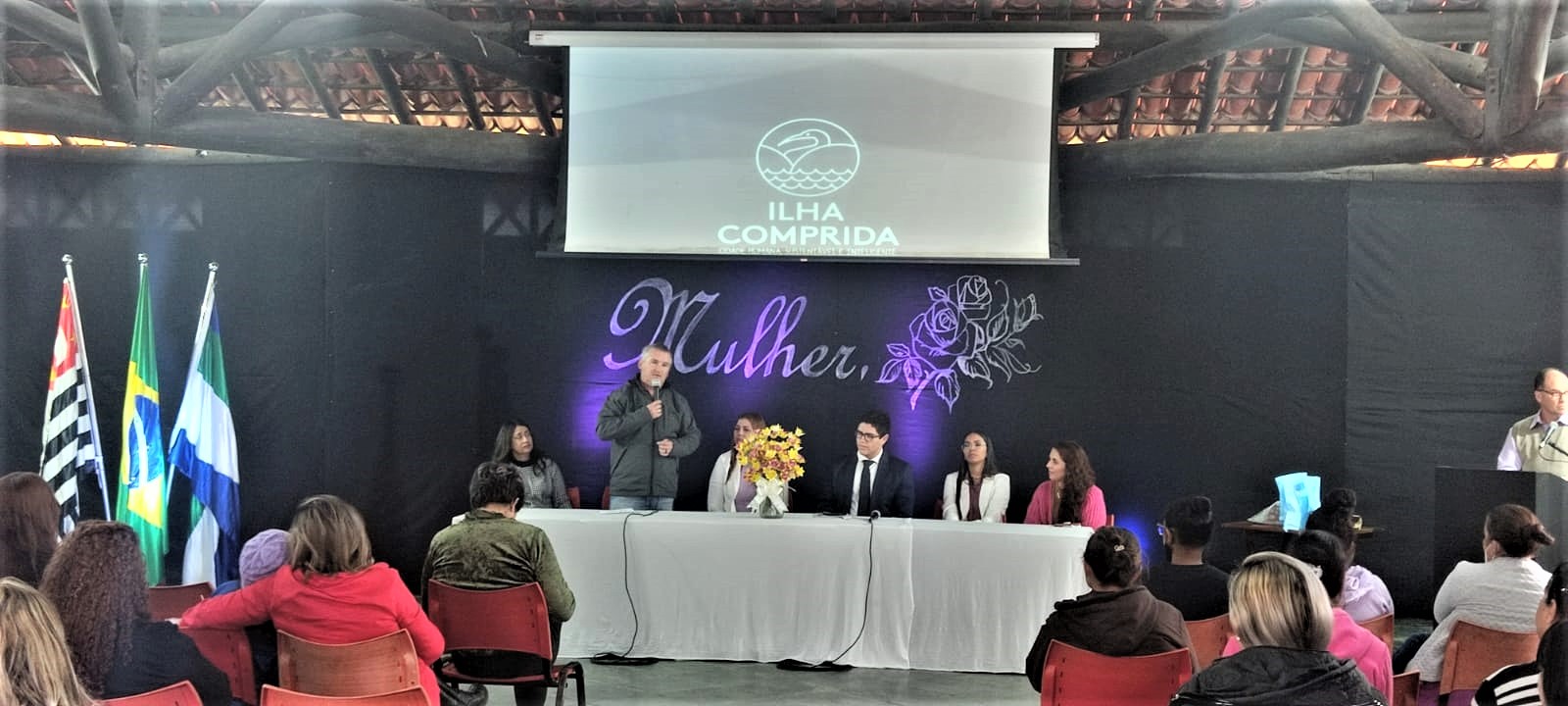 Município, OAB e Ministério Público firmaram parceria para atendimento jurídico gratuito e lançaram o Programa “Ilha Comprida, sem violência doméstica”