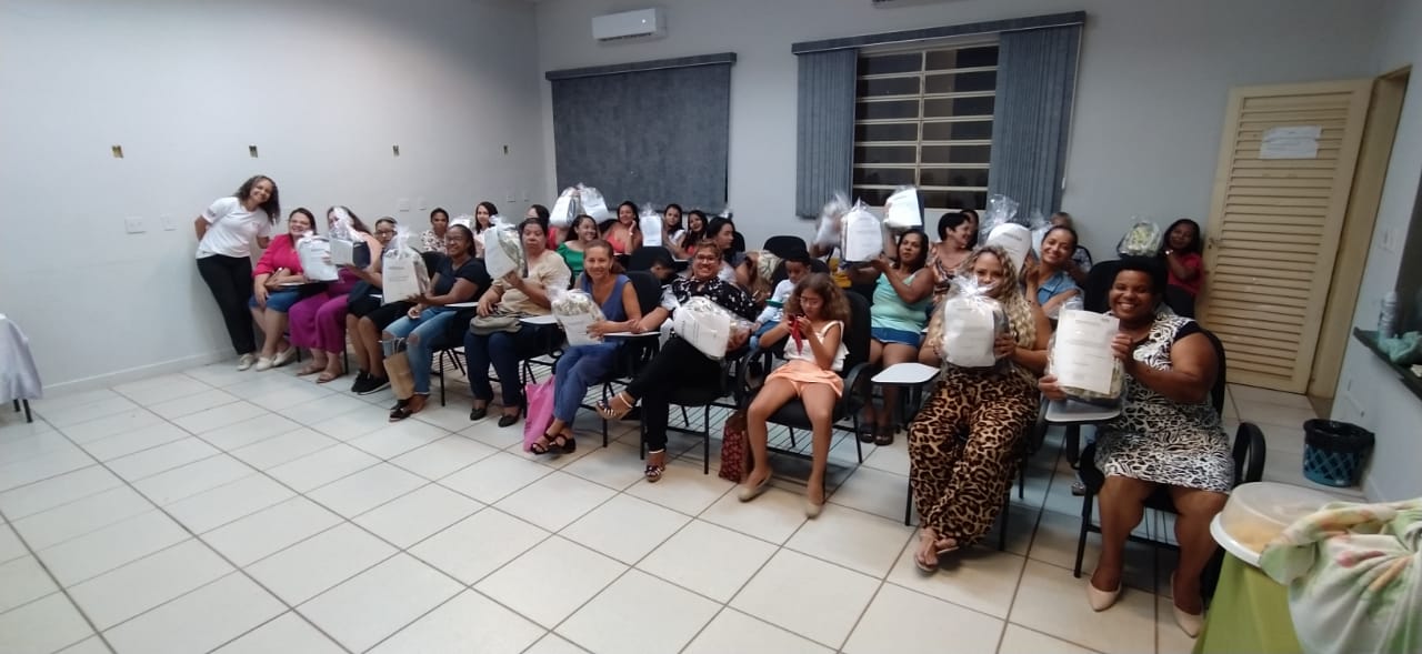 Prefeitura concluiu mais um curso de Costura criativa em parceria com o SESI