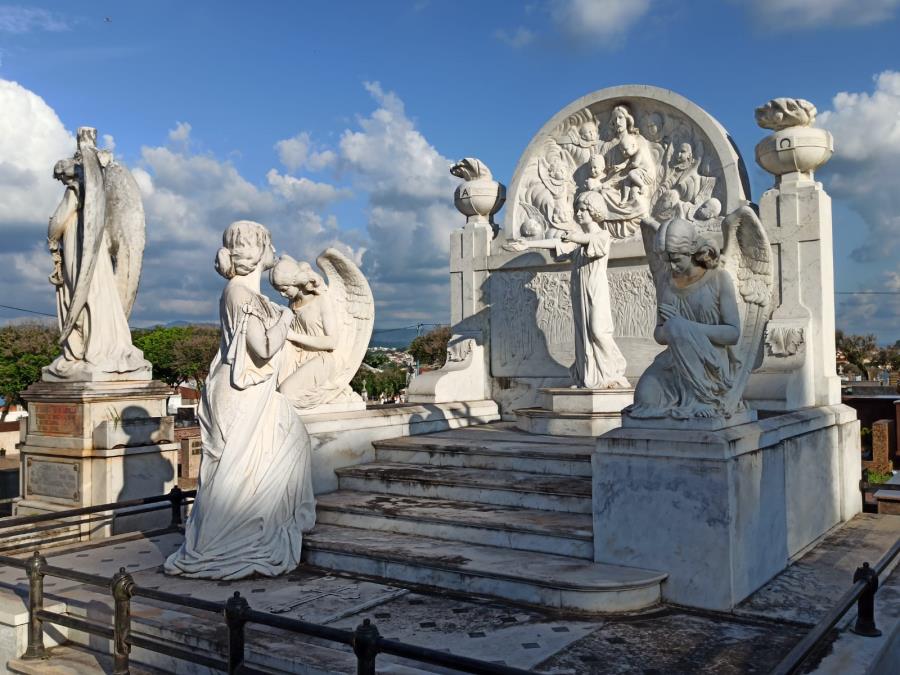 Cemitério São João Batista deve receber 30 mil visitantes