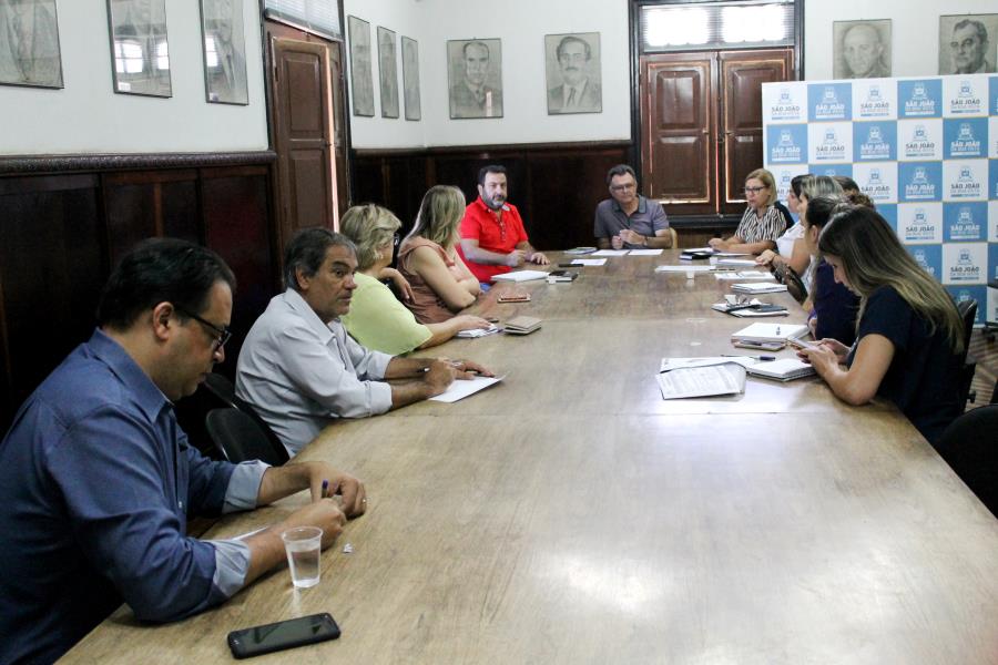 Comissão Municipal do COVID-19 realiza primeira reunião