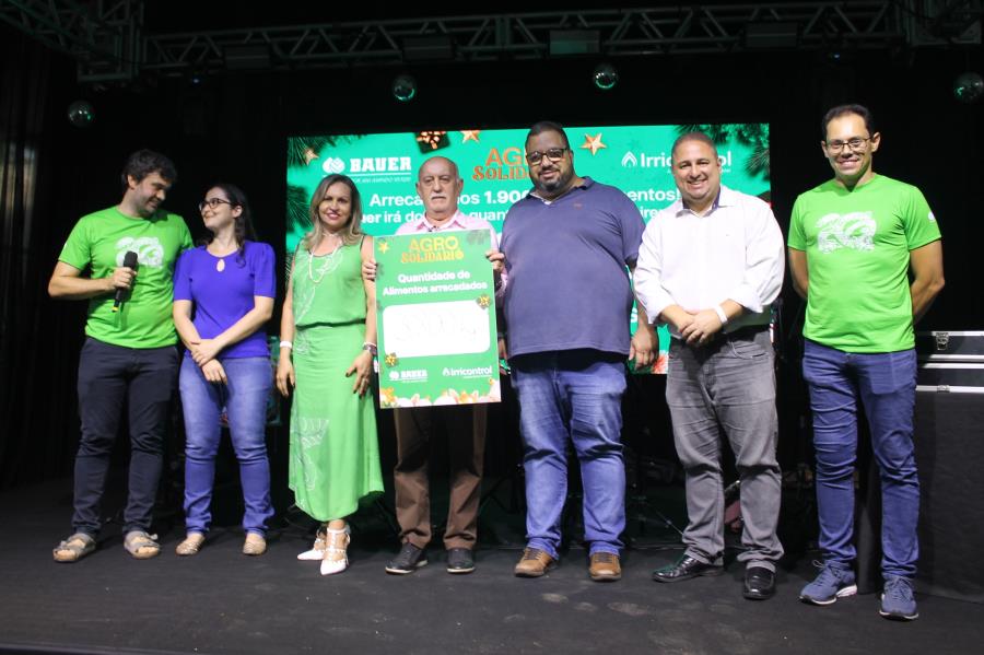 Fundo Social recebe 3,8 toneladas de alimentos da Bauer do Brasil