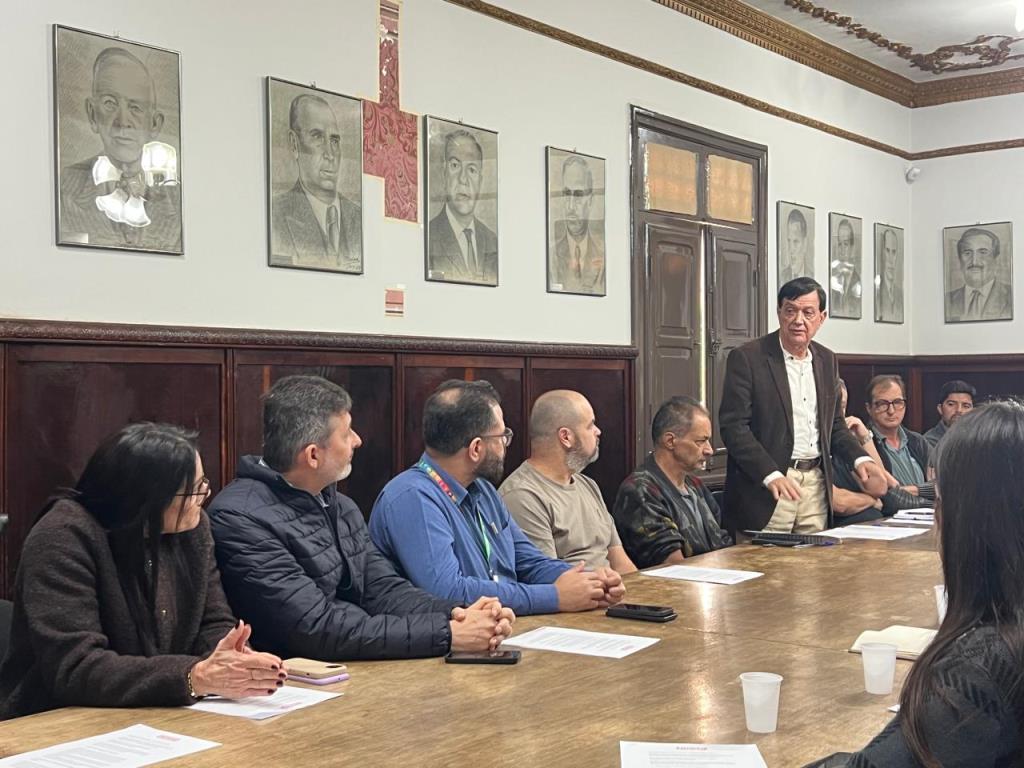 Prefeitura promove reunião para discutir problemas na oscilação de energia do Distrito Industrial