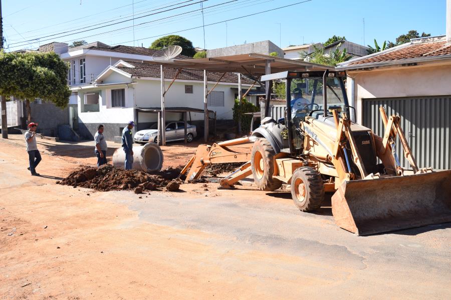 Galerias de águas pluviais são construídas no Santo Antonio