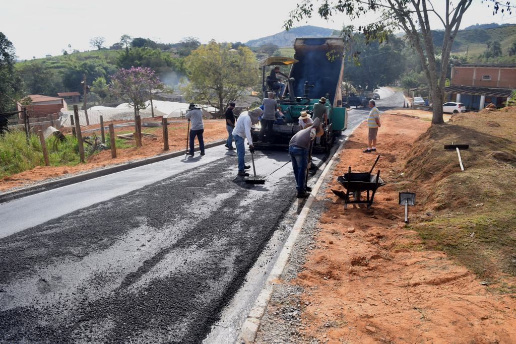 Serviços de infraestrutura são executados na região do Macuco 