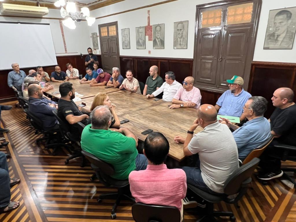 Imagem de Prefeitura assina contrato para a realização da 50ª EAPIC