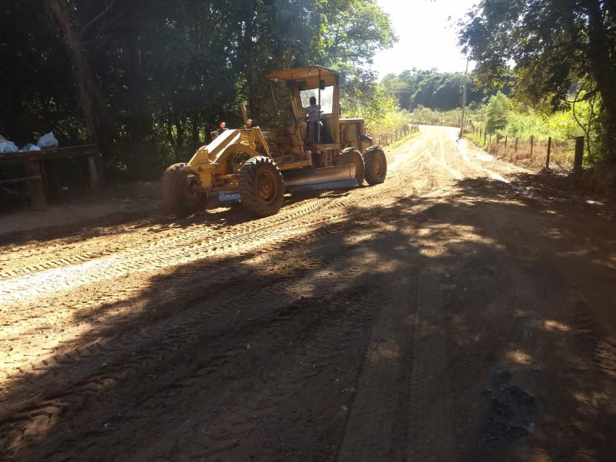 Brumado recebe manutenção e melhorias nas estradas rurais