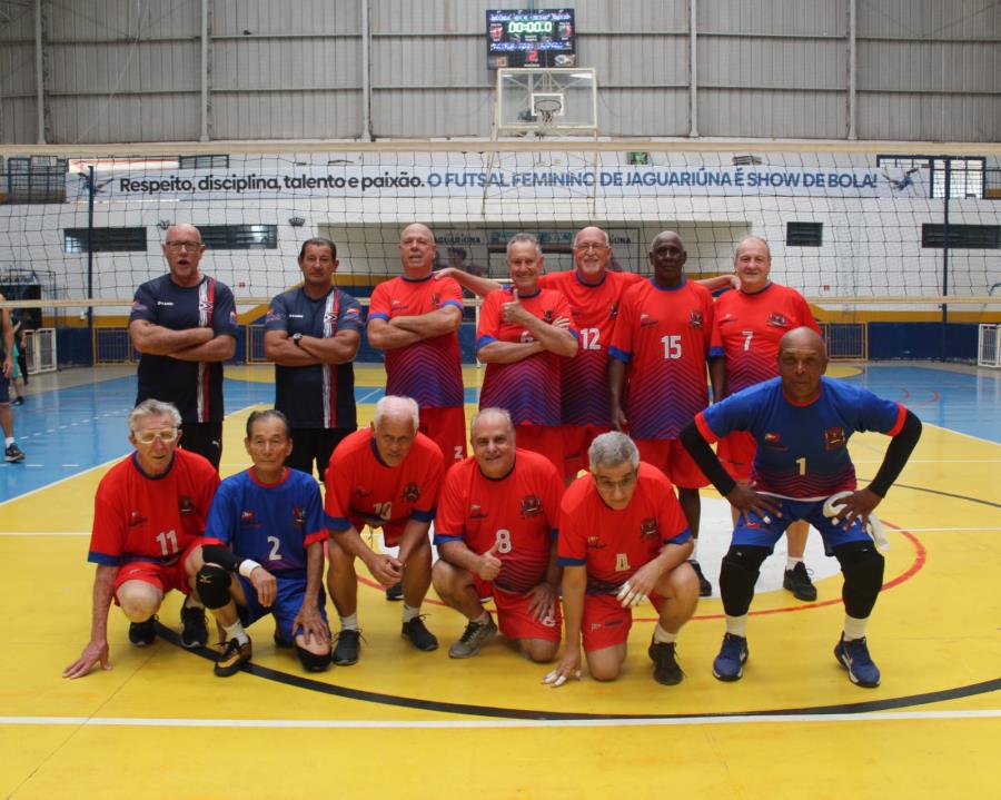 Voleibol 60+ de Amparo jogou pela Copa ADR