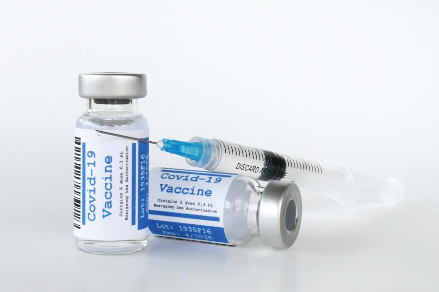 Pessoas que receberam a primeira dose da vacina Janssen já podem tomar dose adicional