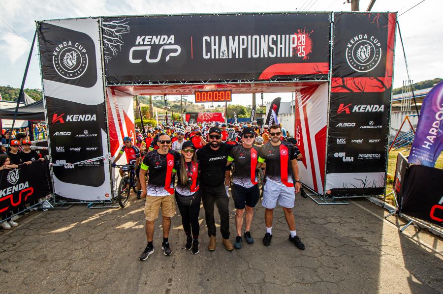 BUENO BRANDÃO VIVEU UM FINAL DE SEMANA HISTÓRICO COM A ETAPA RAINHA DA CHAMPIONSHIP 2025