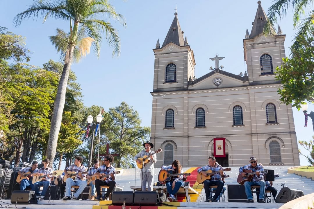 BUENATA 2025 ENCERRA COM SUCESSO EM BUENO BRANDÃO E CELEBRA A FORÇA CULTURAL DO SUL DE MINAS